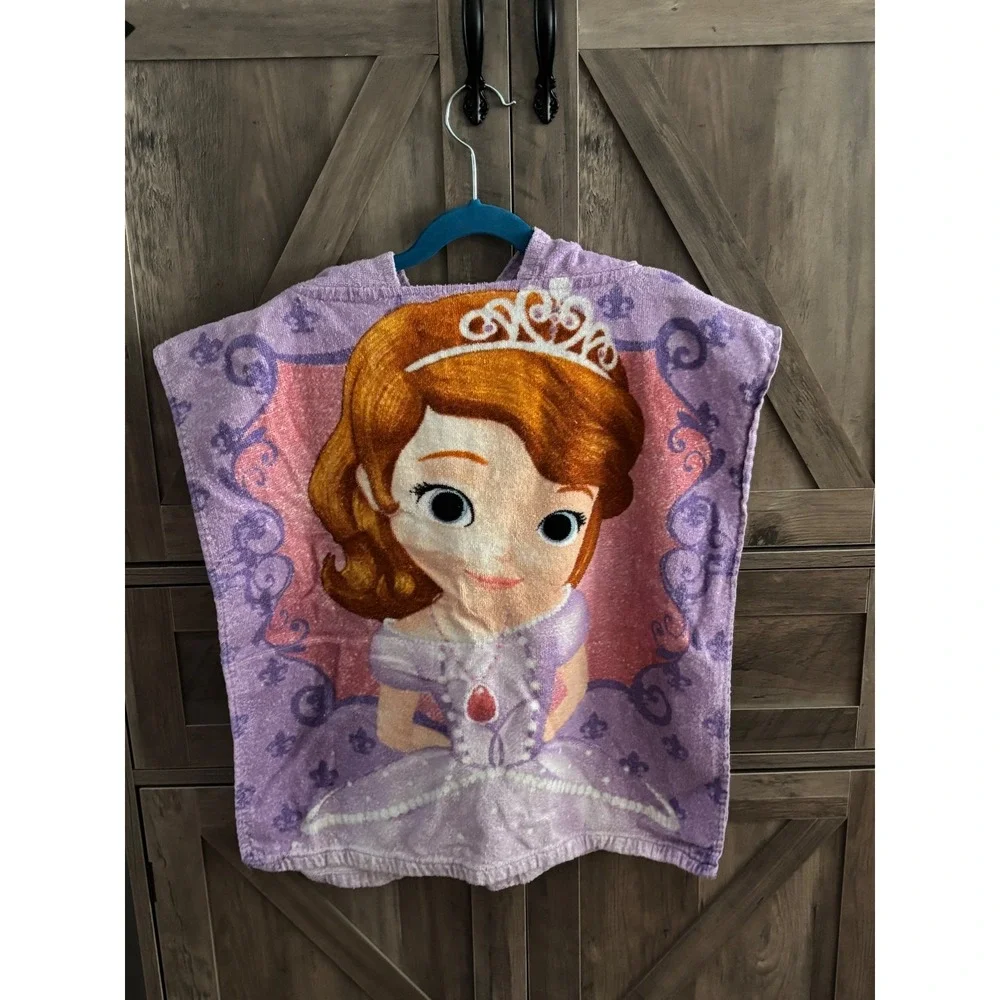 Disney Sofia the First Hooded Towel Wrap Purple Princess Bath Pool Poncho